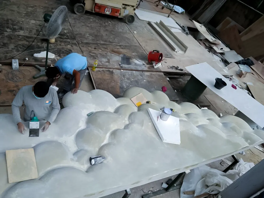 <span  class="uc_style_uc_tiles_grid_image_elementor_uc_items_attribute_title" style="color:#ffffff;">madagascar-motiongate-dubai (9)</span>