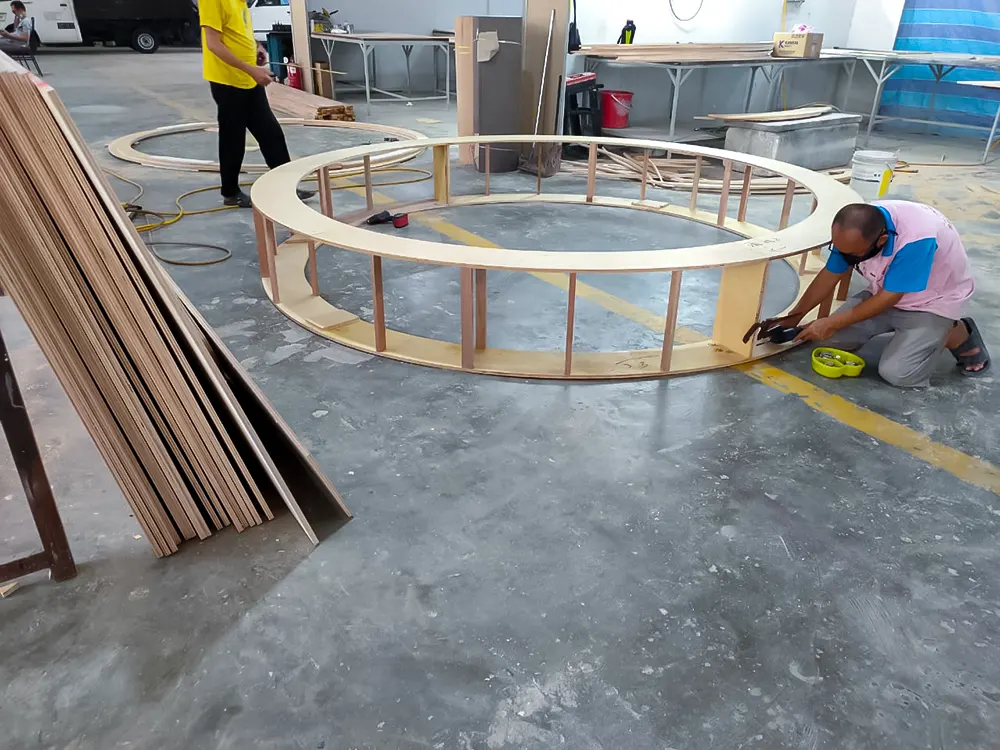 <span  class="uc_style_uc_tiles_grid_image_elementor_uc_items_attribute_title" style="color:#ffffff;">mbs-christmas-006</span>