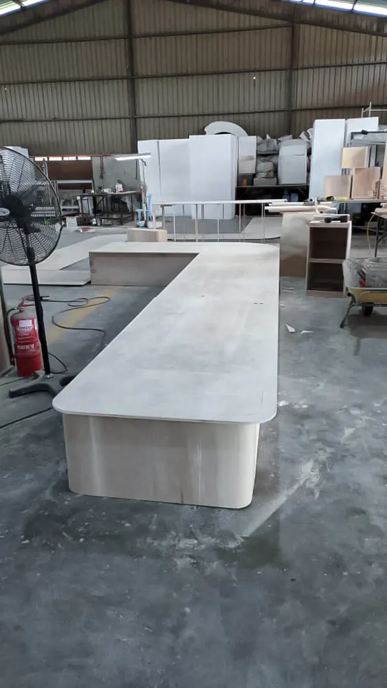 <span  class="uc_style_uc_tiles_grid_image_elementor_uc_items_attribute_title" style="color:#ffffff;">mbs-christmas-013</span>