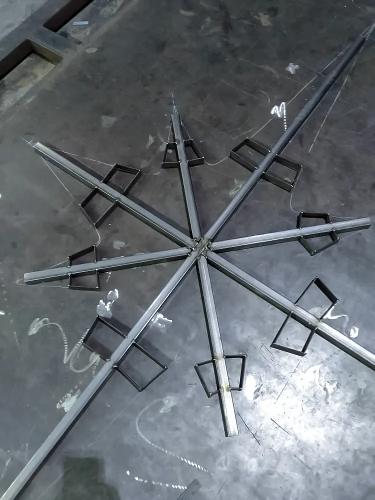 <span  class="uc_style_uc_tiles_grid_image_elementor_uc_items_attribute_title" style="color:#ffffff;">mbs-christmas-068</span>