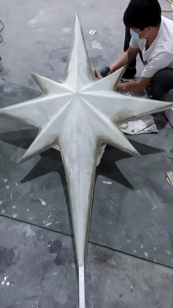 <span  class="uc_style_uc_tiles_grid_image_elementor_uc_items_attribute_title" style="color:#ffffff;">mbs-christmas-077</span>