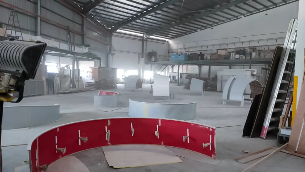 <span  class="uc_style_uc_tiles_grid_image_elementor_uc_items_attribute_title" style="color:#ffffff;">mbs-christmas-079</span>