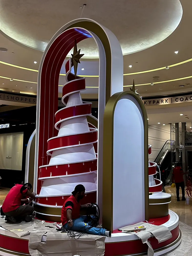 <span  class="uc_style_uc_tiles_grid_image_elementor_uc_items_attribute_title" style="color:#ffffff;">mbs-christmas-085</span>