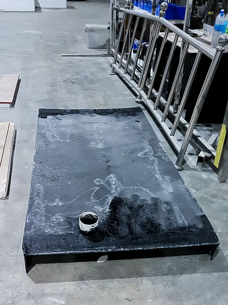 <span  class="uc_style_uc_tiles_grid_image_elementor_uc_items_attribute_title" style="color:#ffffff;">medini-iskandar-015</span>