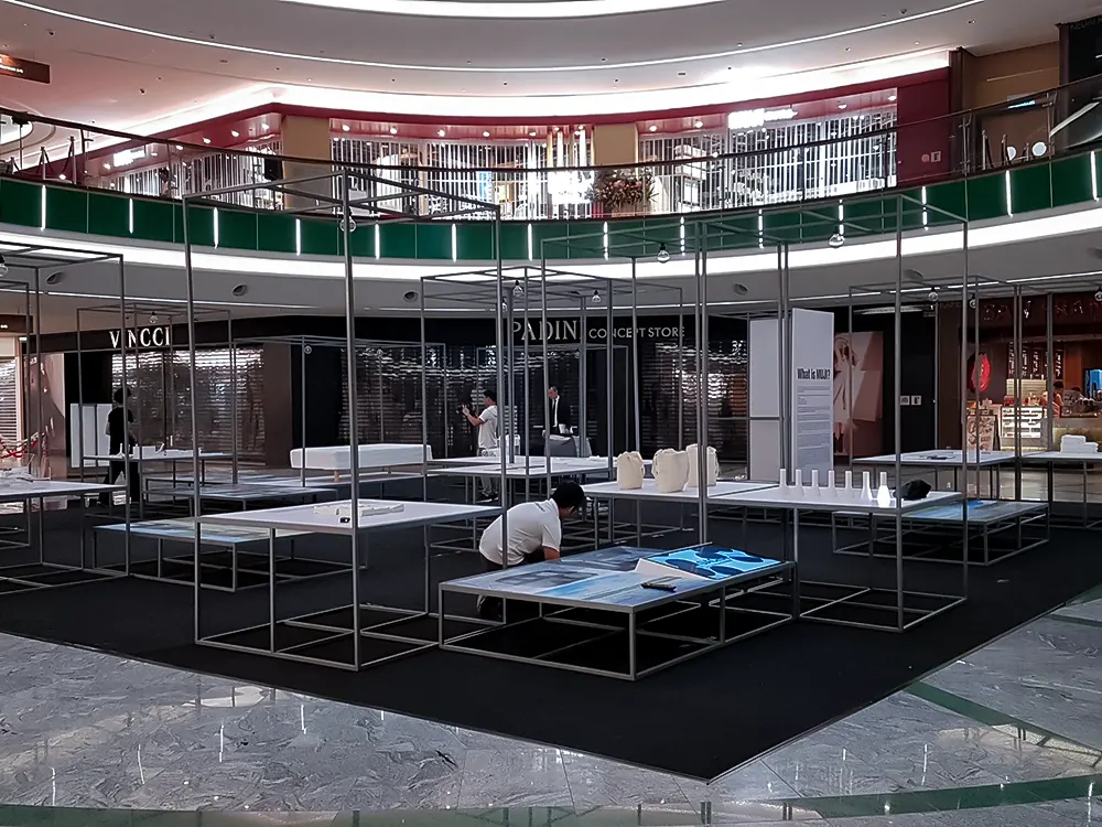 <span  class="uc_style_uc_tiles_grid_image_elementor_uc_items_attribute_title" style="color:#ffffff;">muji-ehibitions-008</span>