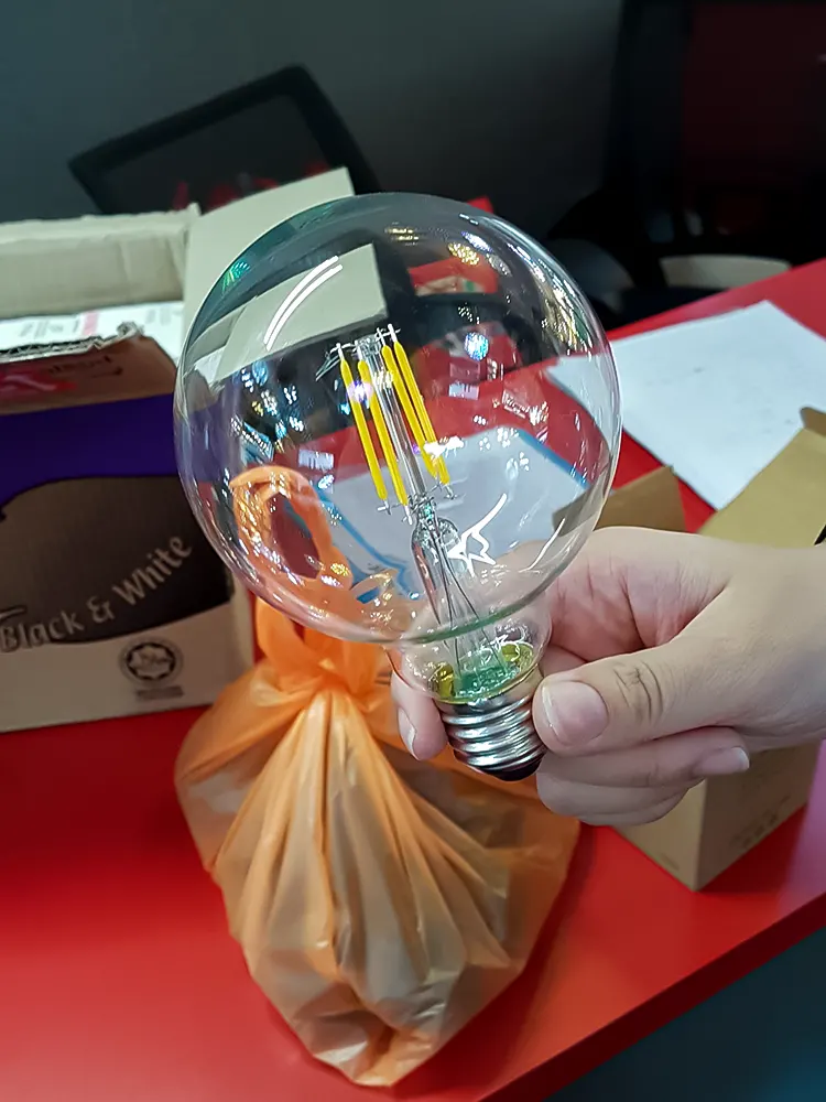 <span  class="uc_style_uc_tiles_grid_image_elementor_uc_items_attribute_title" style="color:#ffffff;">muji-ehibitions-022</span>