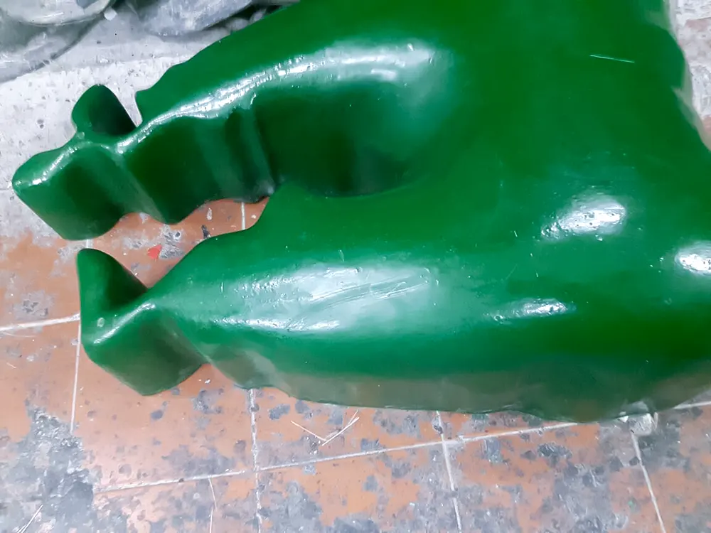 <span  class="uc_style_uc_tiles_grid_image_elementor_uc_items_attribute_title" style="color:#ffffff;">qm-dental-008</span>