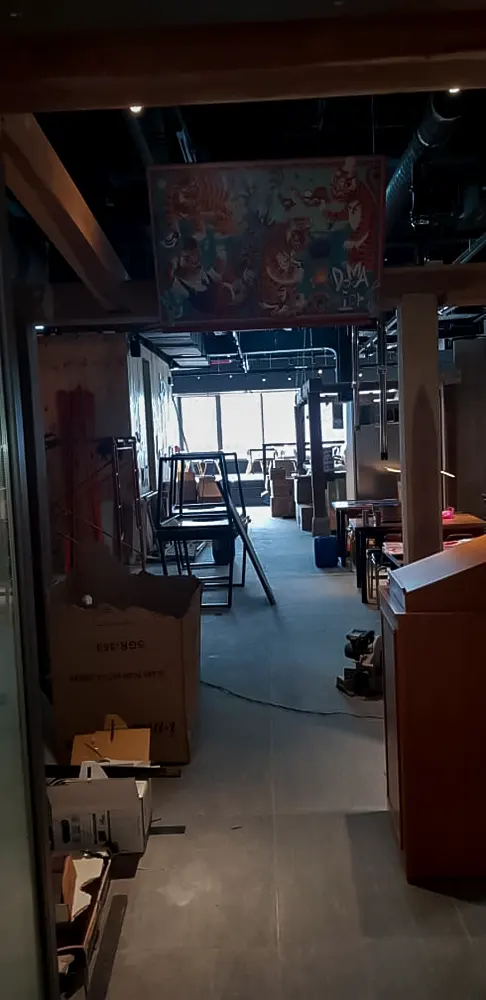 <span  class="uc_style_uc_tiles_grid_image_elementor_uc_items_attribute_title" style="color:#ffffff;">retail-interior-003</span>