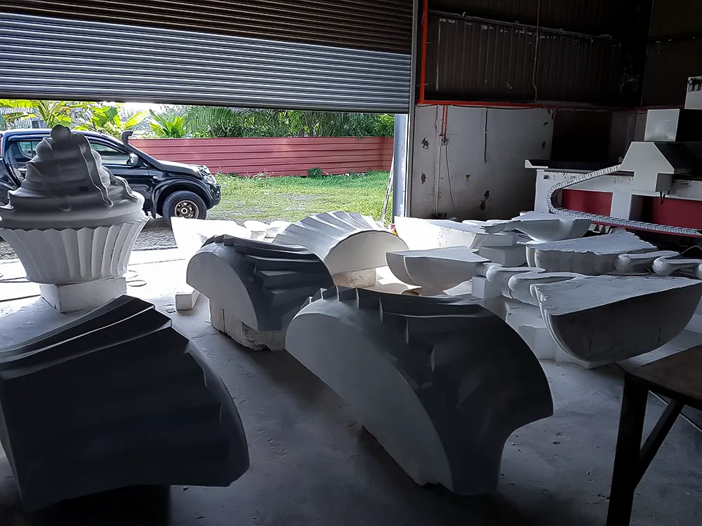 <span  class="uc_style_uc_tiles_grid_image_elementor_uc_items_attribute_title" style="color:#ffffff;">rws-twelve-cupcakes-010</span>