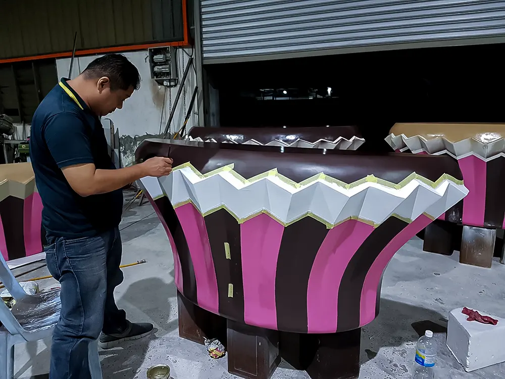 <span  class="uc_style_uc_tiles_grid_image_elementor_uc_items_attribute_title" style="color:#ffffff;">rws-twelve-cupcakes-018</span>