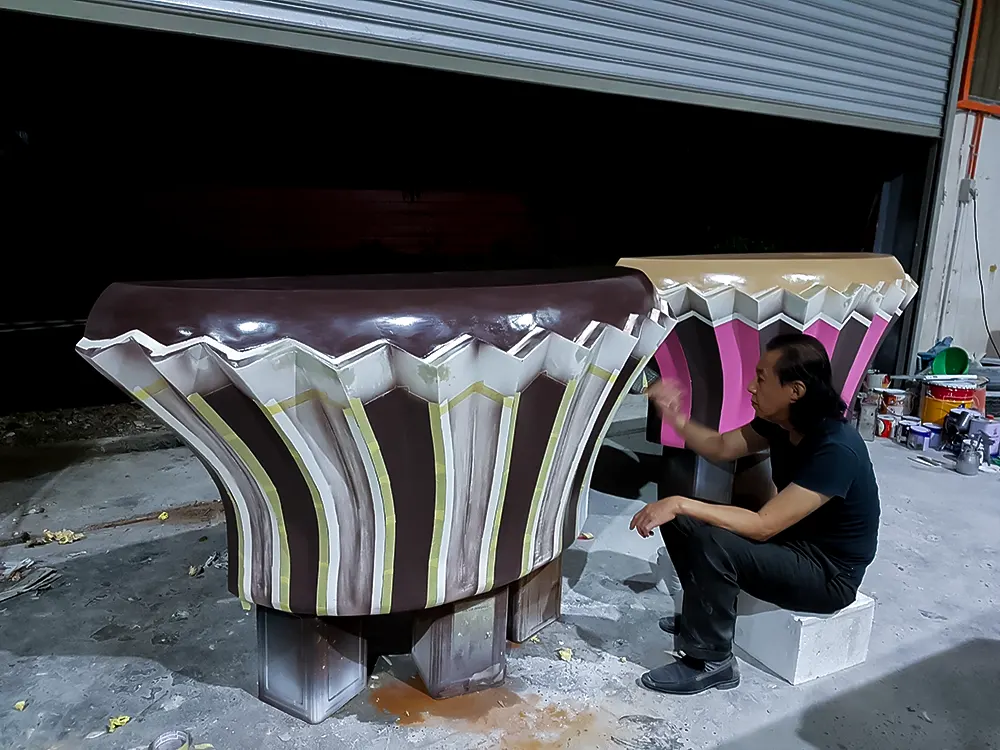 <span  class="uc_style_uc_tiles_grid_image_elementor_uc_items_attribute_title" style="color:#ffffff;">rws-twelve-cupcakes-019</span>