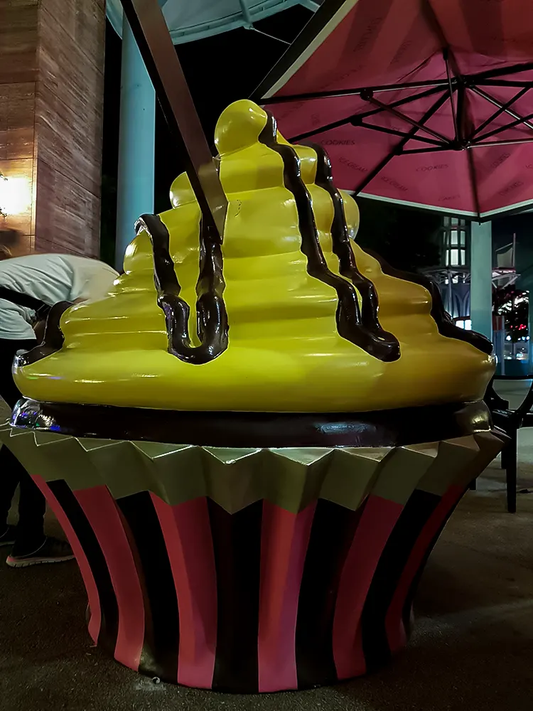 <span  class="uc_style_uc_tiles_grid_image_elementor_uc_items_attribute_title" style="color:#ffffff;">rws-twelve-cupcakes-034</span>