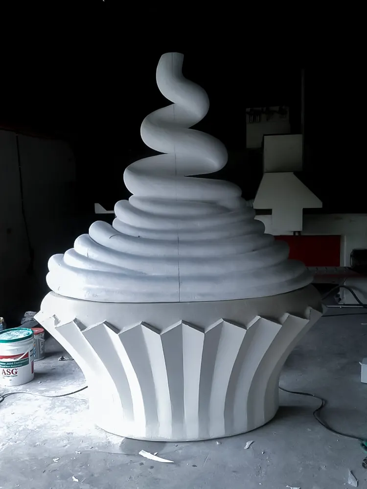 <span  class="uc_style_uc_tiles_grid_image_elementor_uc_items_attribute_title" style="color:#ffffff;">rws-twelve-cupcakes-038</span>