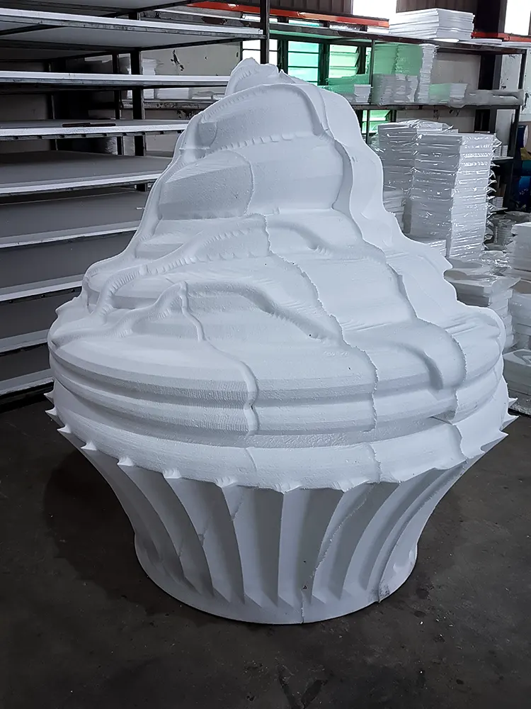 <span  class="uc_style_uc_tiles_grid_image_elementor_uc_items_attribute_title" style="color:#ffffff;">rws-twelve-cupcakes-041</span>