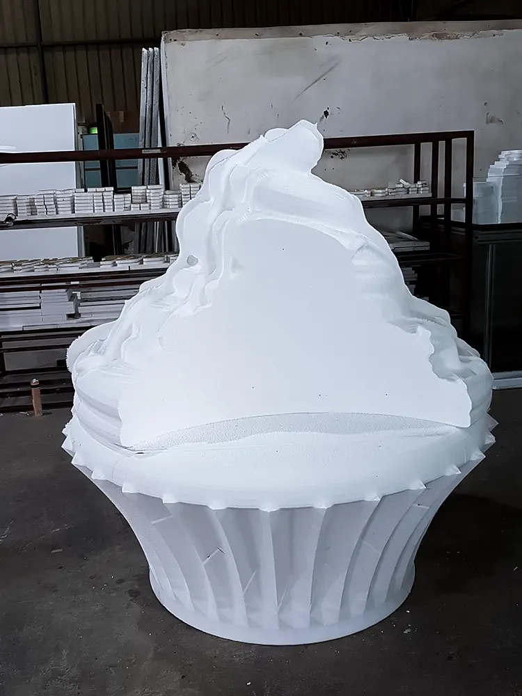 <span  class="uc_style_uc_tiles_grid_image_elementor_uc_items_attribute_title" style="color:#ffffff;">rws-twelve-cupcakes-043</span>