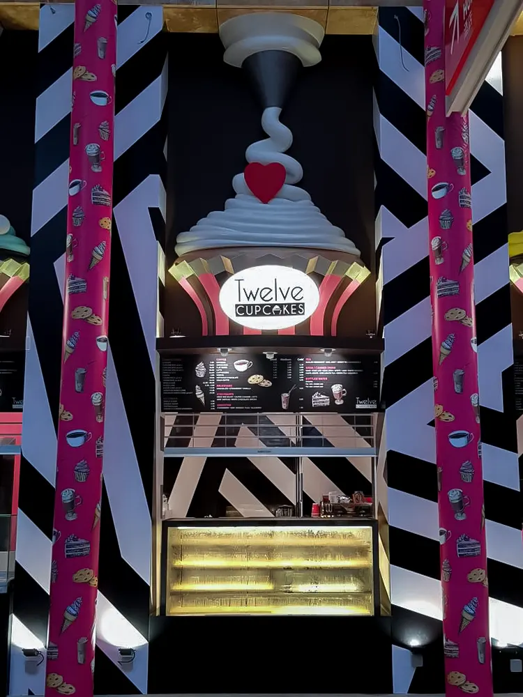 <span  class="uc_style_uc_tiles_grid_image_elementor_uc_items_attribute_title" style="color:#ffffff;">rws-twelve-cupcakes-055</span>