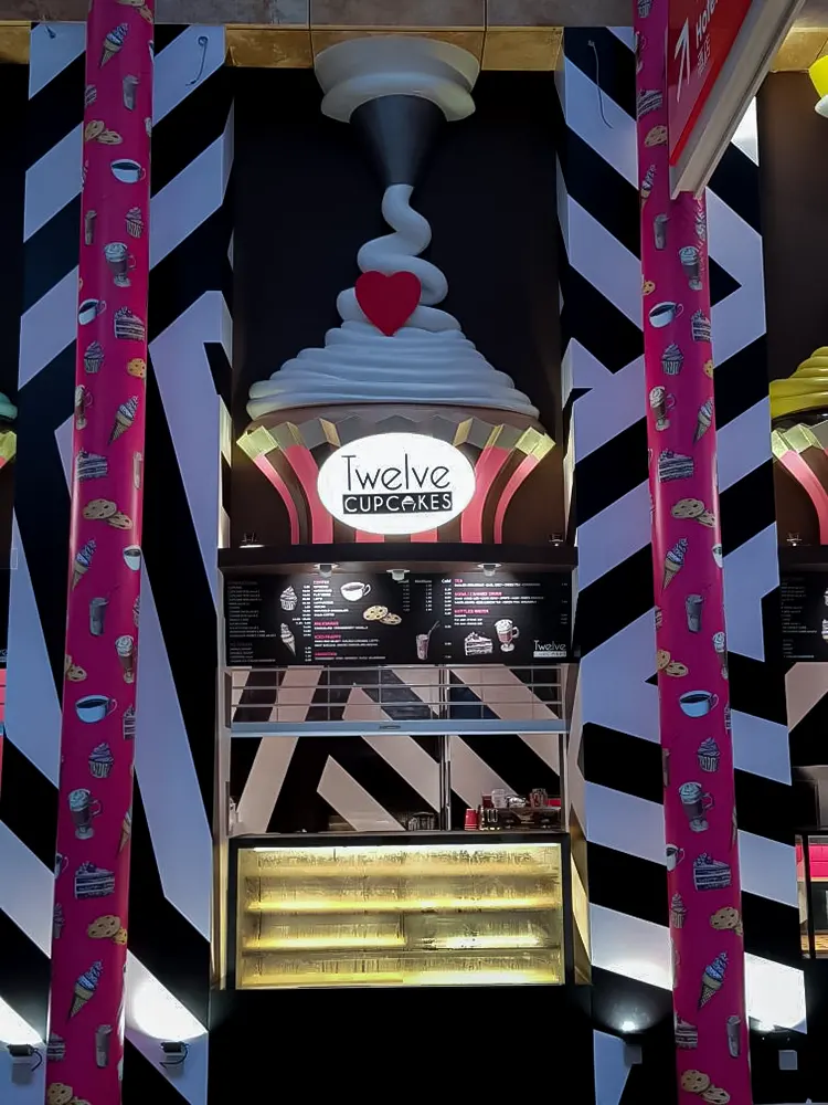 <span  class="uc_style_uc_tiles_grid_image_elementor_uc_items_attribute_title" style="color:#ffffff;">rws-twelve-cupcakes-058</span>