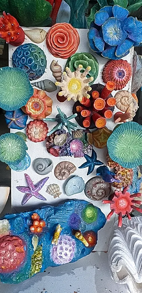 <span  class="uc_style_uc_tiles_grid_image_elementor_uc_items_attribute_title" style="color:#ffffff;">sea-life-themepark(36)</span>