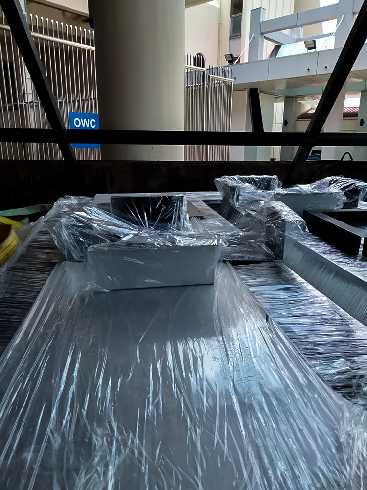 <span  class="uc_style_uc_tiles_grid_image_elementor_uc_items_attribute_title" style="color:#ffffff;">sg-ica-018</span>