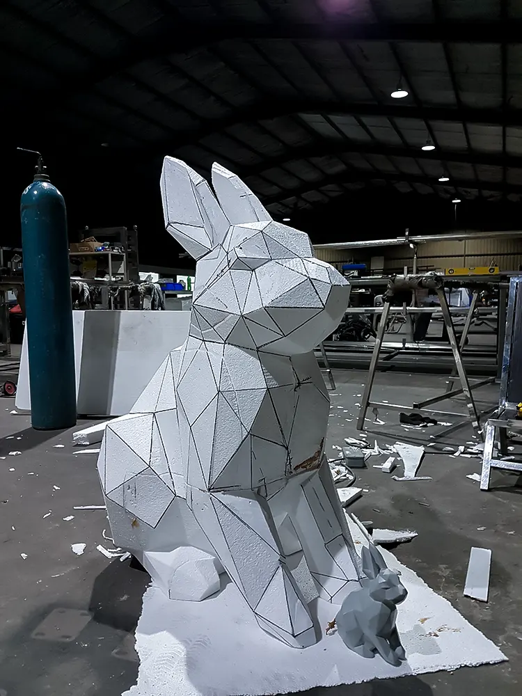 <span  class="uc_style_uc_tiles_grid_image_elementor_uc_items_attribute_title" style="color:#ffffff;">sim-art-creative-007</span>