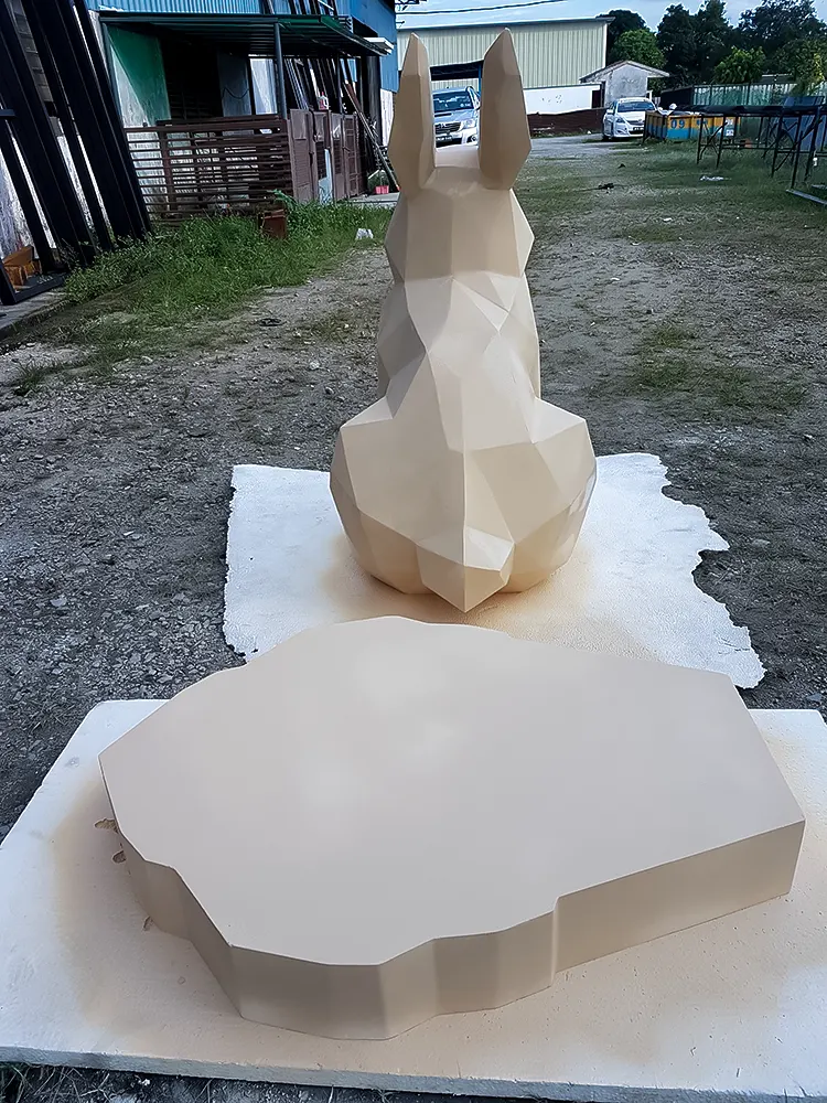 <span  class="uc_style_uc_tiles_grid_image_elementor_uc_items_attribute_title" style="color:#ffffff;">sim-art-creative-009</span>