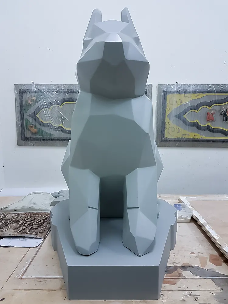 <span  class="uc_style_uc_tiles_grid_image_elementor_uc_items_attribute_title" style="color:#ffffff;">sim-art-creative-015</span>