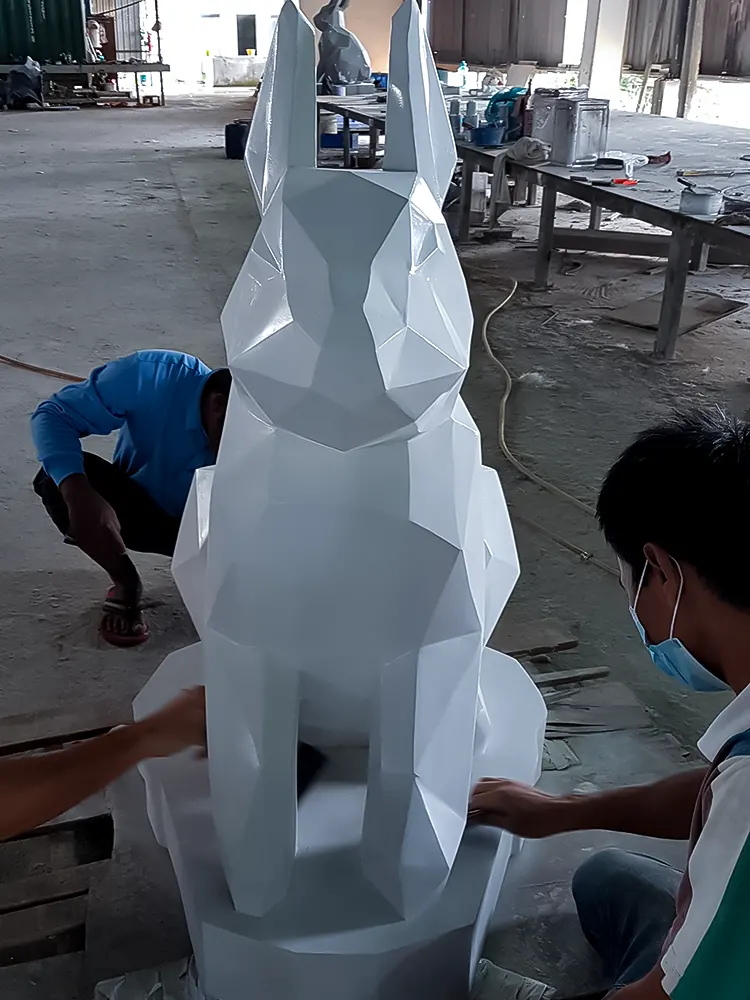 <span  class="uc_style_uc_tiles_grid_image_elementor_uc_items_attribute_title" style="color:#ffffff;">sim-art-creative-019</span>