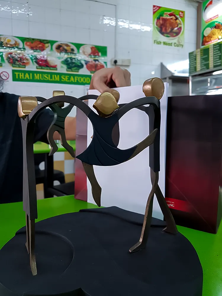 <span  class="uc_style_uc_tiles_grid_image_elementor_uc_items_attribute_title" style="color:#ffffff;">sim-art-creative-02</span>