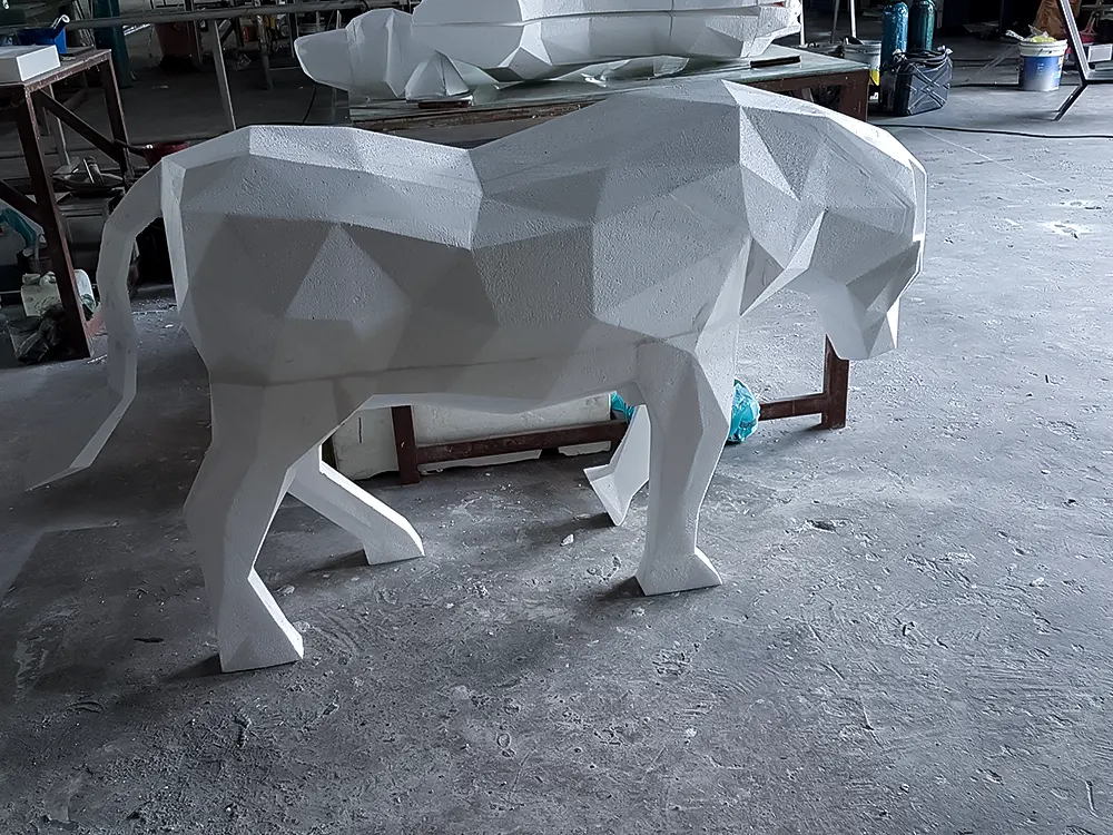 <span  class="uc_style_uc_tiles_grid_image_elementor_uc_items_attribute_title" style="color:#ffffff;">sim-art-creative-027</span>