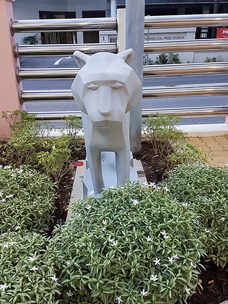 <span  class="uc_style_uc_tiles_grid_image_elementor_uc_items_attribute_title" style="color:#ffffff;">sim-art-creative-044</span>