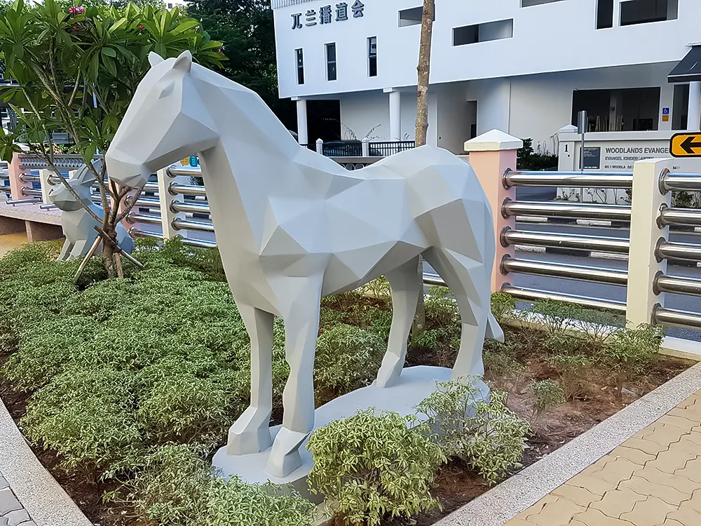 <span  class="uc_style_uc_tiles_grid_image_elementor_uc_items_attribute_title" style="color:#ffffff;">sim-art-creative-052</span>