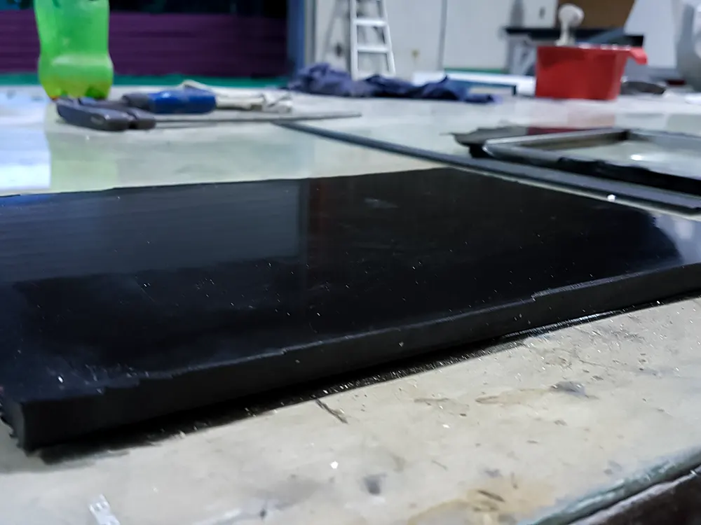 <span  class="uc_style_uc_tiles_grid_image_elementor_uc_items_attribute_title" style="color:#ffffff;">sim-art-creative-063</span>