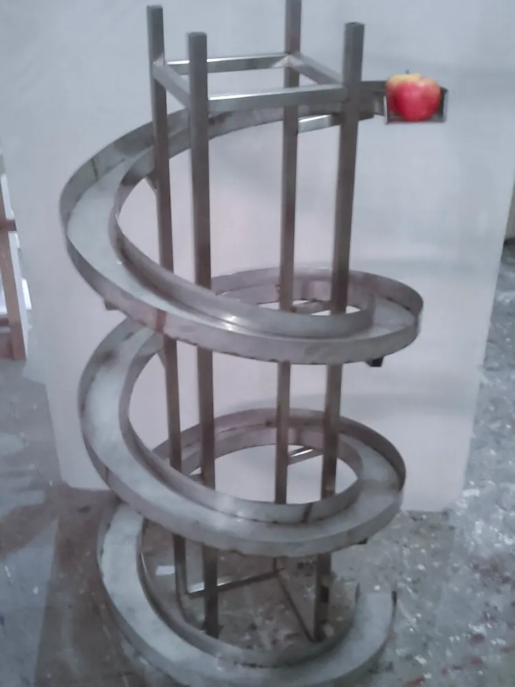 <span  class="uc_style_uc_tiles_grid_image_elementor_uc_items_attribute_title" style="color:#ffffff;">strong-bow-apple-cider-004</span>