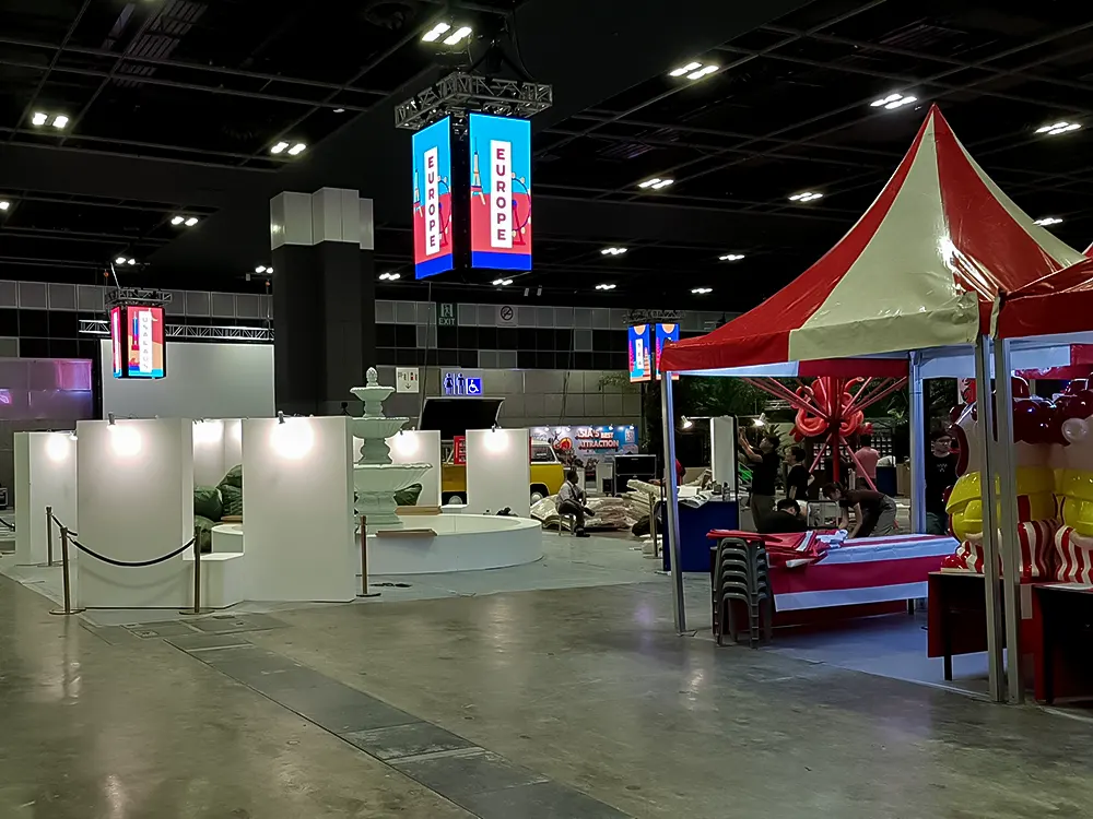 <span  class="uc_style_uc_tiles_grid_image_elementor_uc_items_attribute_title" style="color:#ffffff;">suntec-convention-008</span>