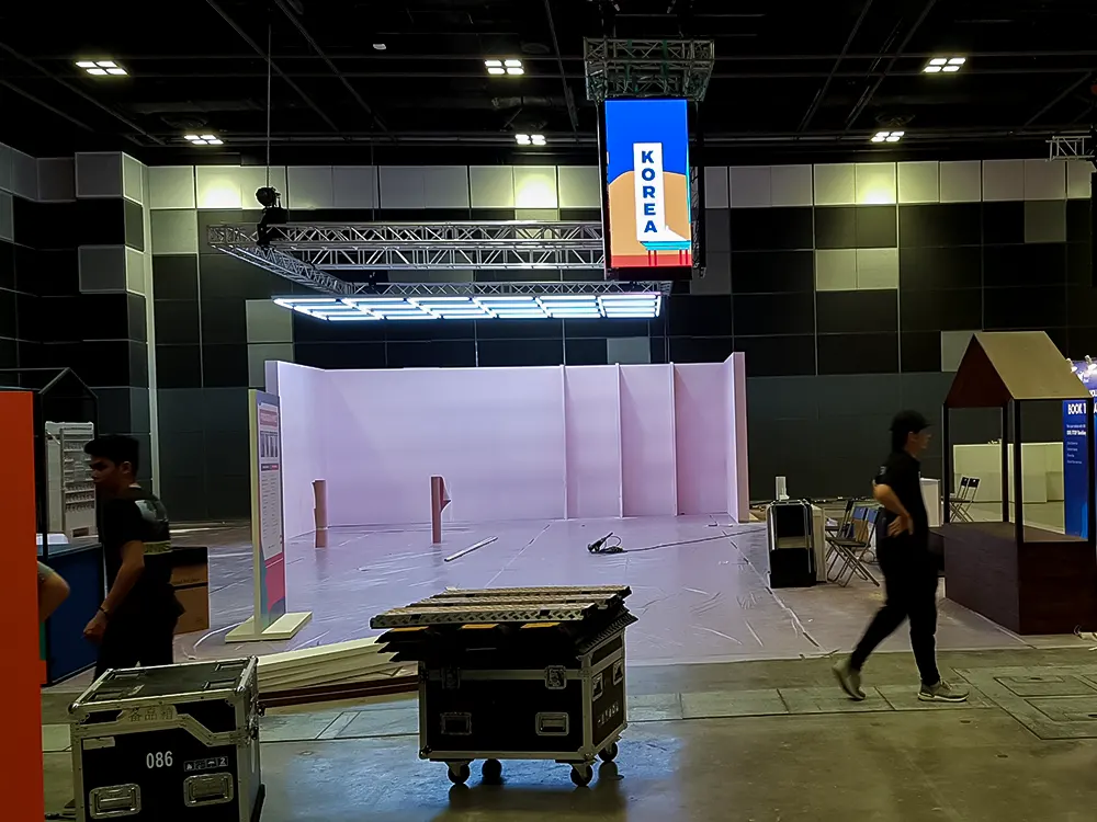 <span  class="uc_style_uc_tiles_grid_image_elementor_uc_items_attribute_title" style="color:#ffffff;">suntec-convention-014</span>