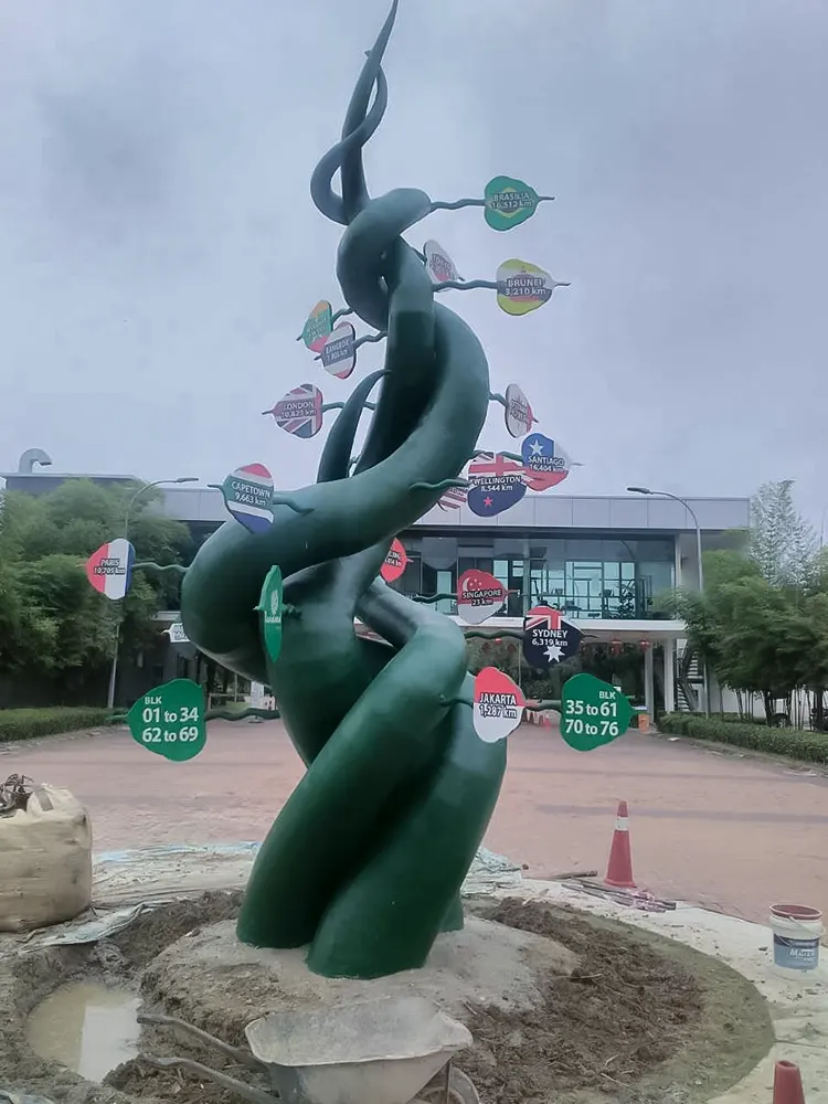 <span  class="uc_style_uc_tiles_grid_image_elementor_uc_items_attribute_title" style="color:#ffffff;">sutera-vine-001</span>