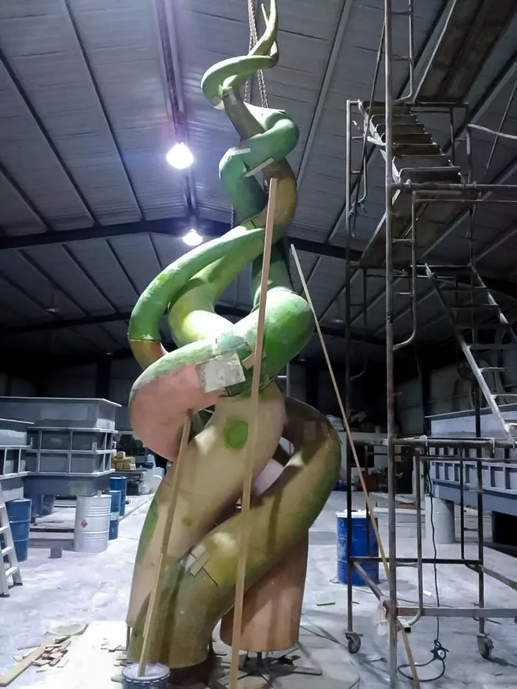 <span  class="uc_style_uc_tiles_grid_image_elementor_uc_items_attribute_title" style="color:#ffffff;">sutera-vine-012</span>