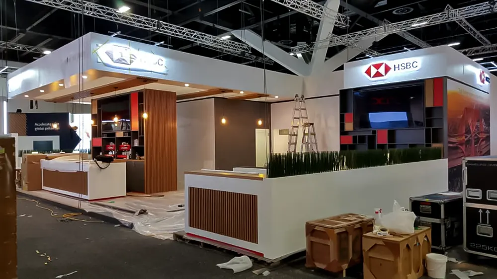 <span  class="uc_style_uc_tiles_grid_image_elementor_uc_items_attribute_title" style="color:#ffffff;">trade-show-display-015</span>