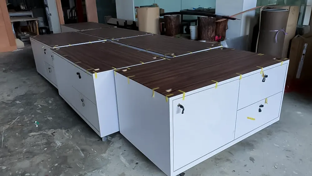 <span  class="uc_style_uc_tiles_grid_image_elementor_uc_items_attribute_title" style="color:#ffffff;">trade-show-display-024</span>