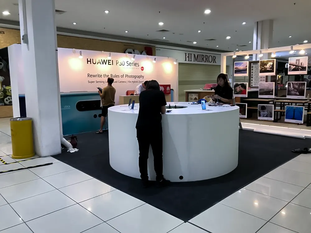 <span  class="uc_style_uc_tiles_grid_image_elementor_uc_items_attribute_title" style="color:#ffffff;">trade-show-display-035</span>