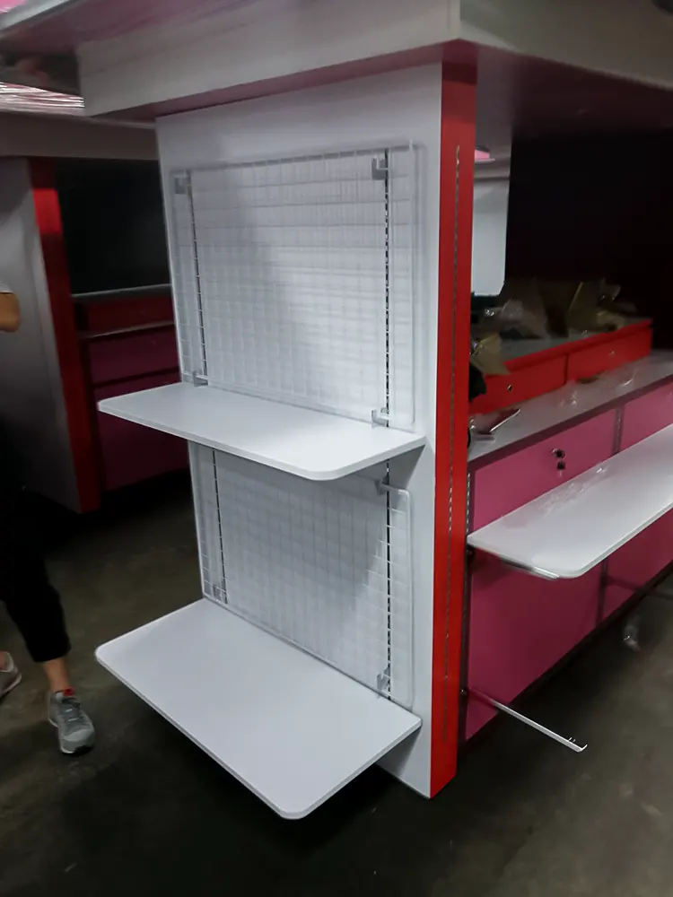 <span  class="uc_style_uc_tiles_grid_image_elementor_uc_items_attribute_title" style="color:#ffffff;">velocity-004</span>