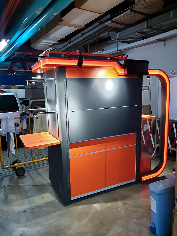 <span  class="uc_style_uc_tiles_grid_image_elementor_uc_items_attribute_title" style="color:#ffffff;">velocity-008</span>