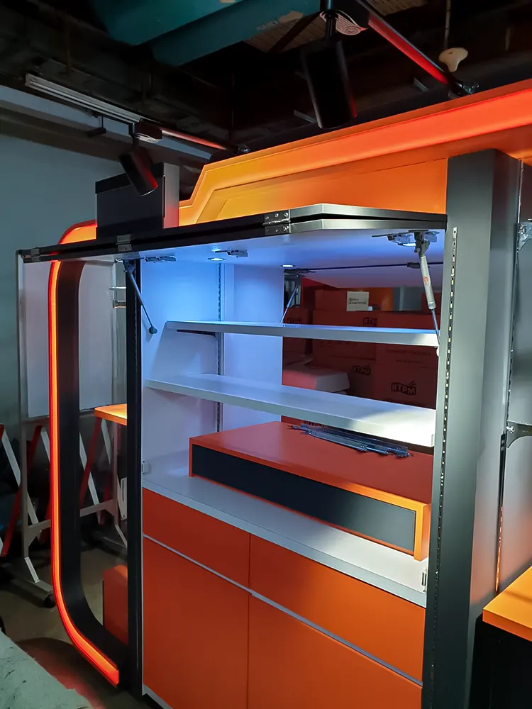 <span  class="uc_style_uc_tiles_grid_image_elementor_uc_items_attribute_title" style="color:#ffffff;">velocity-011</span>