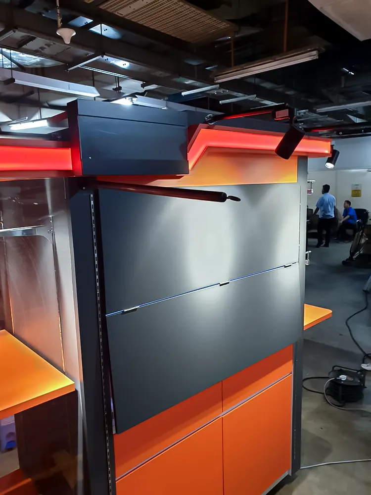 <span  class="uc_style_uc_tiles_grid_image_elementor_uc_items_attribute_title" style="color:#ffffff;">velocity-013</span>