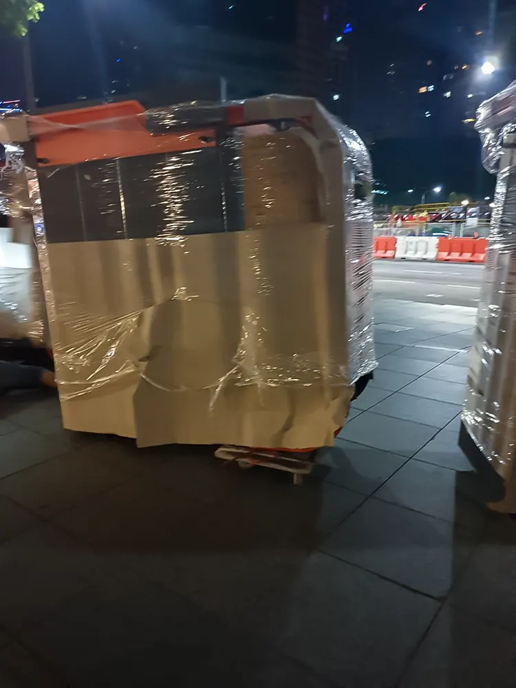 <span  class="uc_style_uc_tiles_grid_image_elementor_uc_items_attribute_title" style="color:#ffffff;">velocity-024</span>