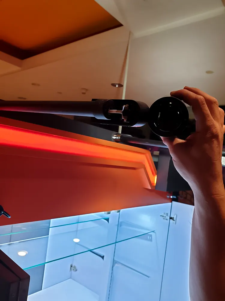 <span  class="uc_style_uc_tiles_grid_image_elementor_uc_items_attribute_title" style="color:#ffffff;">velocity-026</span>